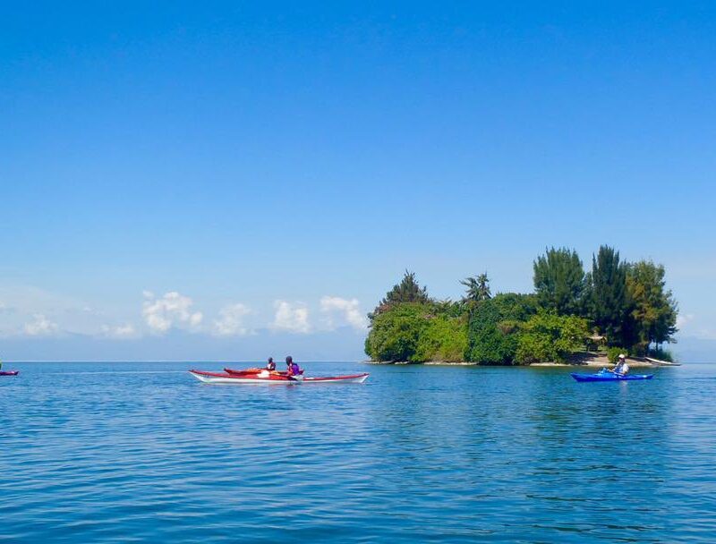 Lake Kivu Kayak and Boat cruise